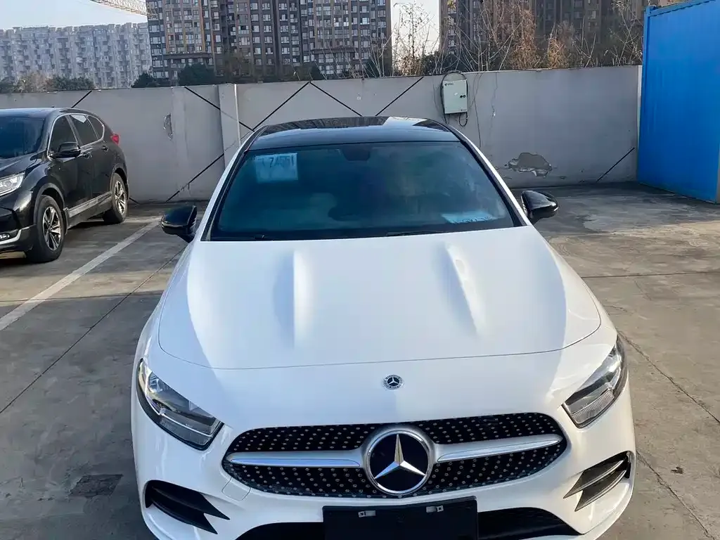 Mercedes-Benz A-Class — фото 1