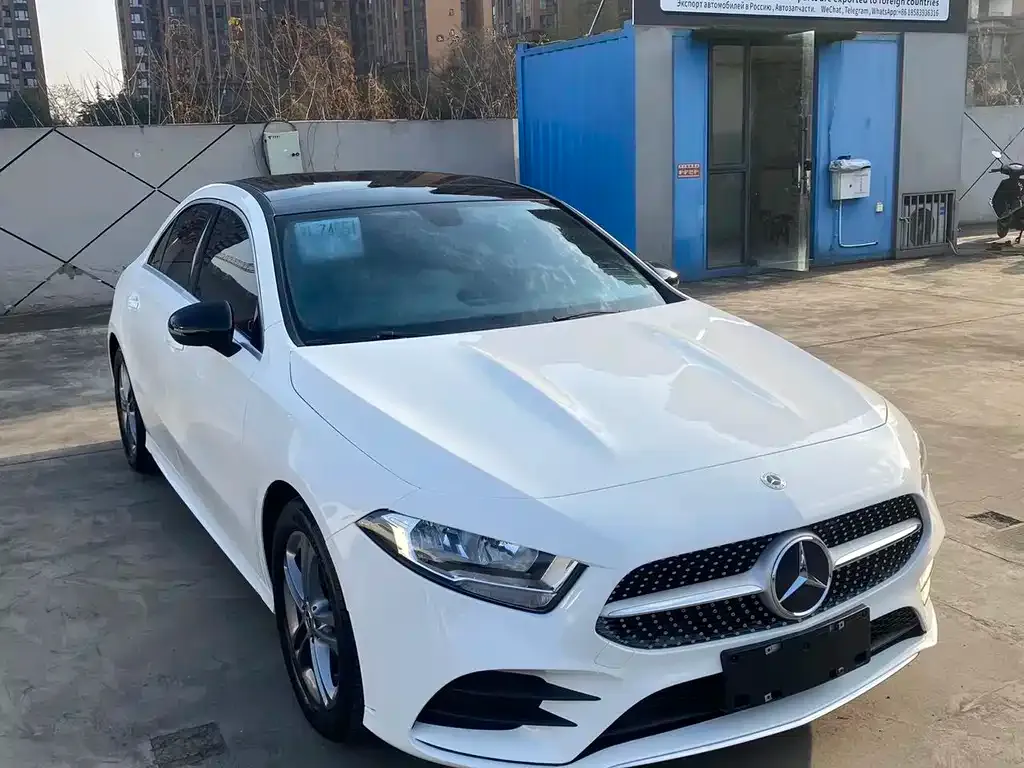 Mercedes-Benz A-Class — фото 10