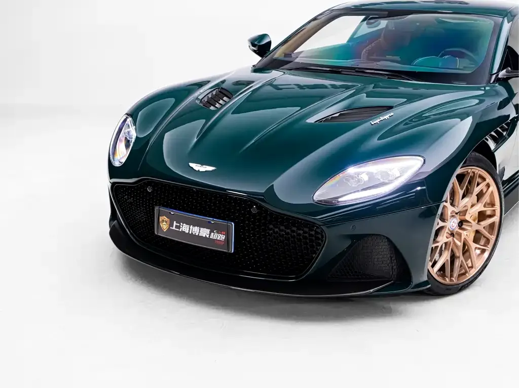 Aston Martin DBS — фото 10