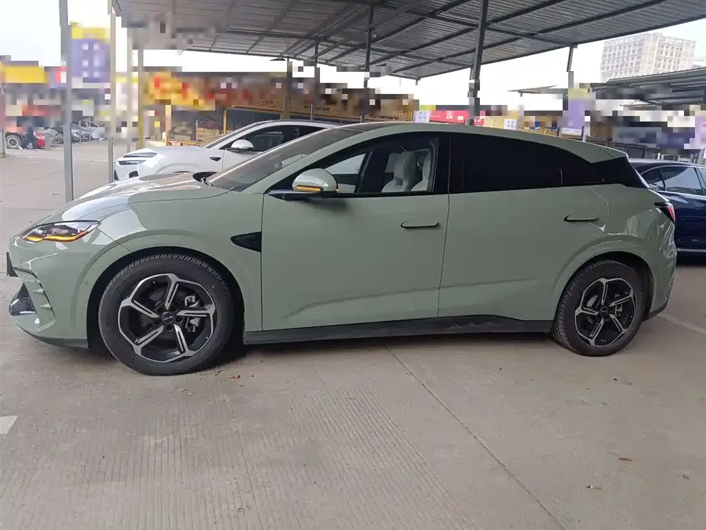 BYD Seal 06GT — фото 10