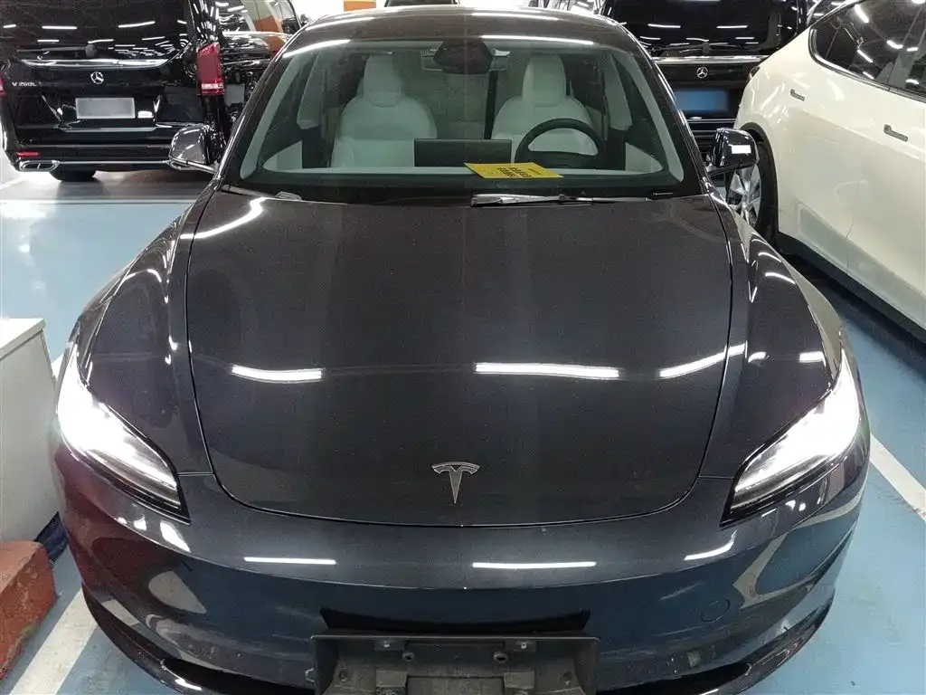 Tesla Model 3 — фото 6