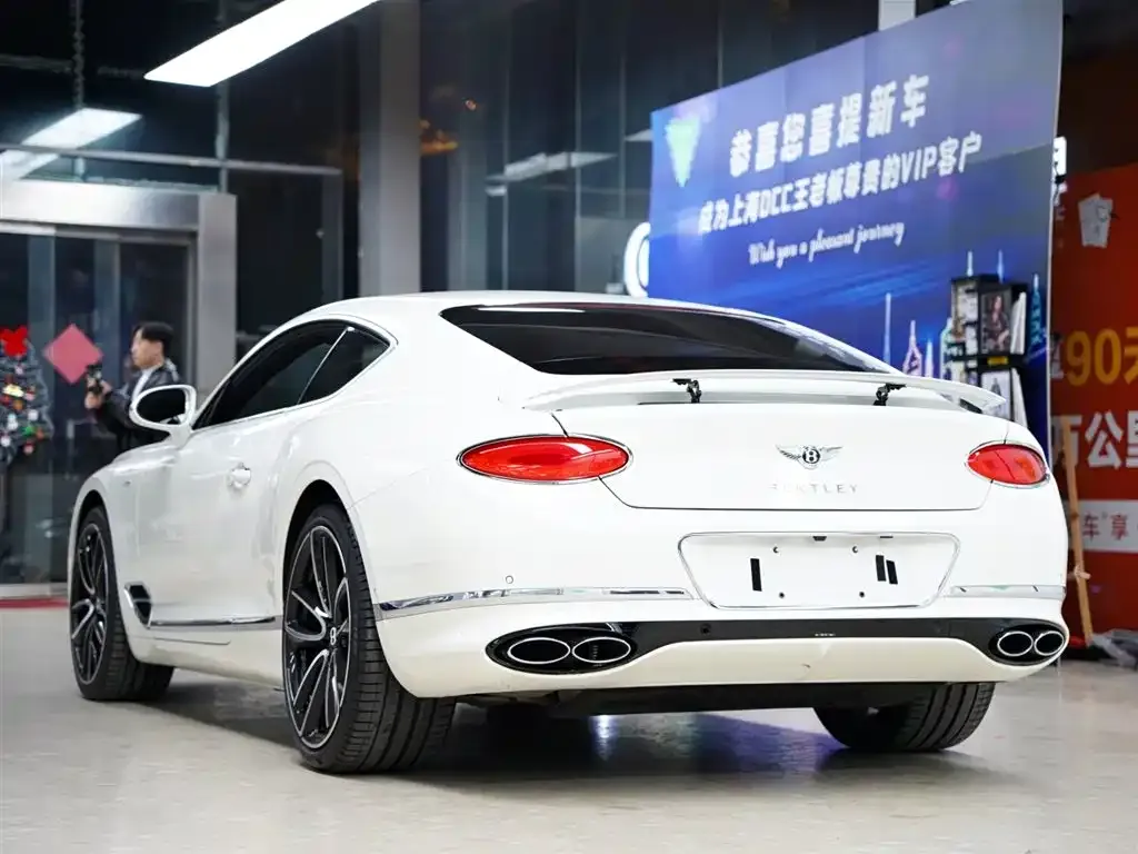 Bentley Continental — фото 9