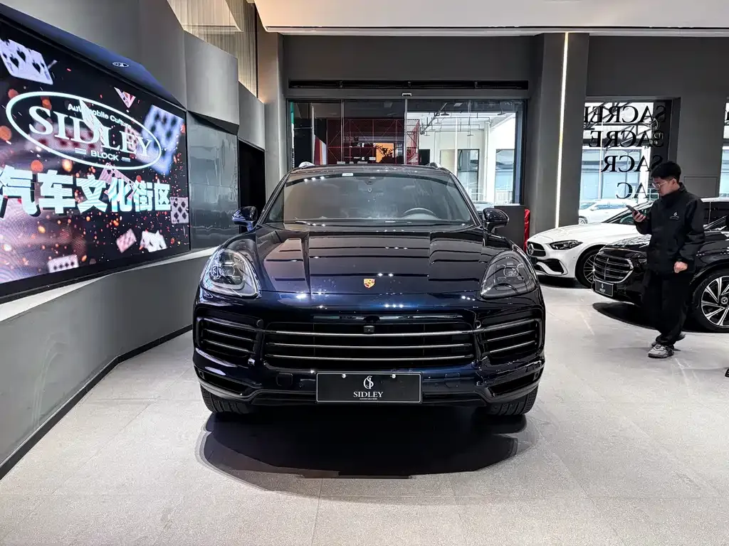 Porsche Cayenne Hybrid — фото 6