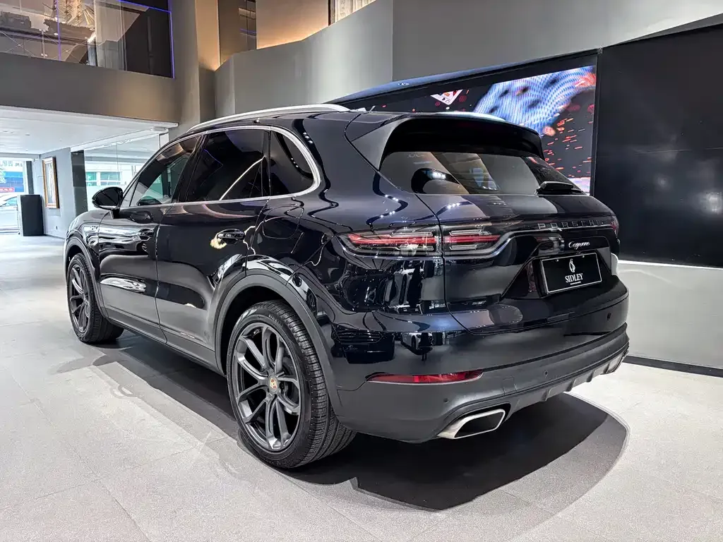 Porsche Cayenne Hybrid — фото 4