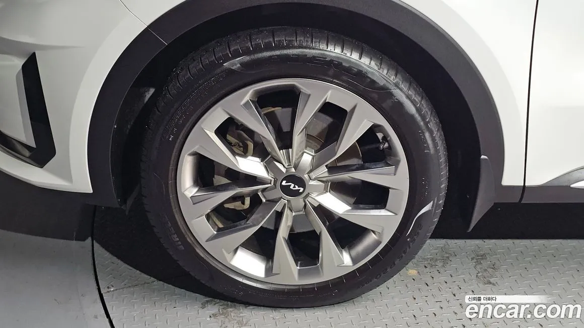 Kia Sorento — фото 9