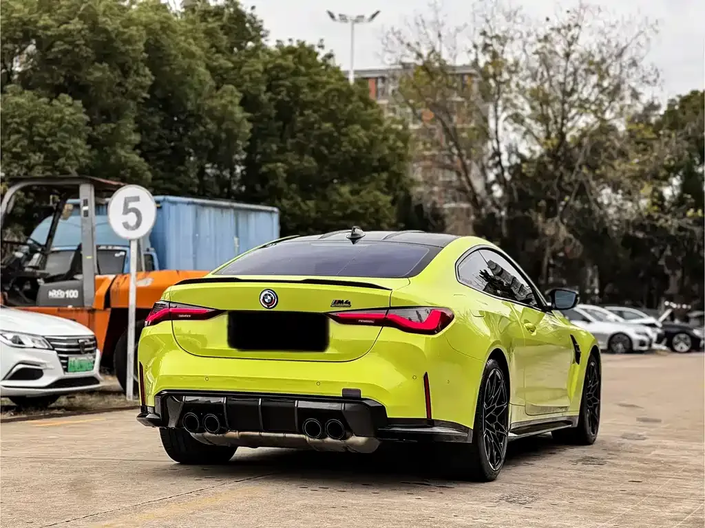 BMW M4 — фото 8