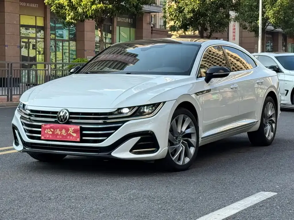 Volkswagen CC — фото 1