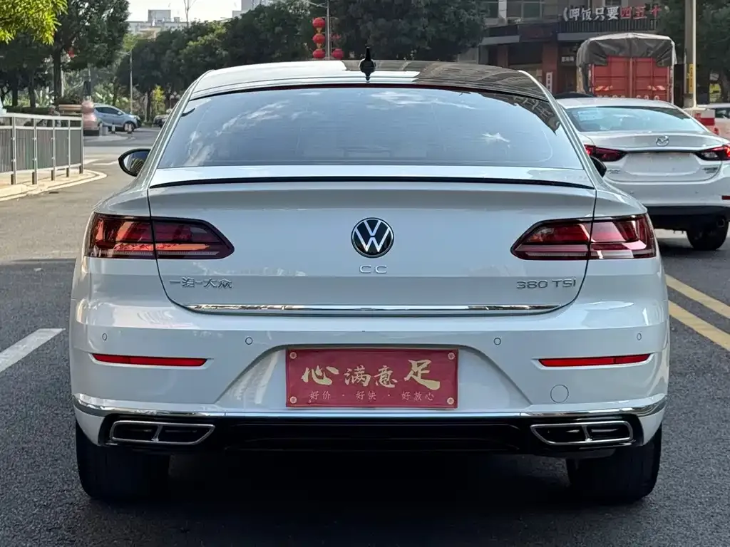 Volkswagen CC — фото 3
