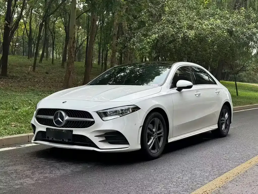 Mercedes-Benz A-Class — фото 1