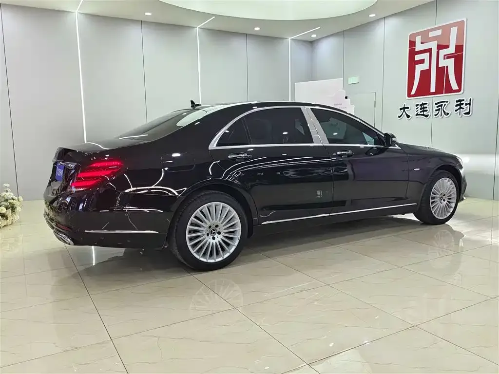 Mercedes-Benz S-Class — фото 2