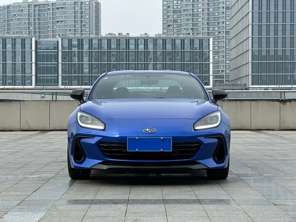 Subaru BRZ — фото 1