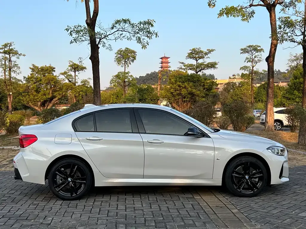 BMW 1 Series — фото 10