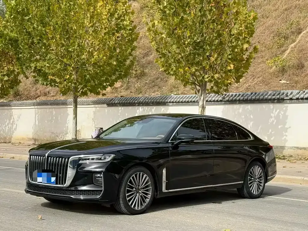 Hongqi H9 — фото 1