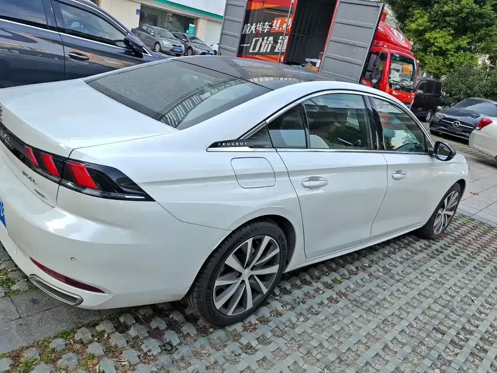 Peugeot 508 — фото 9