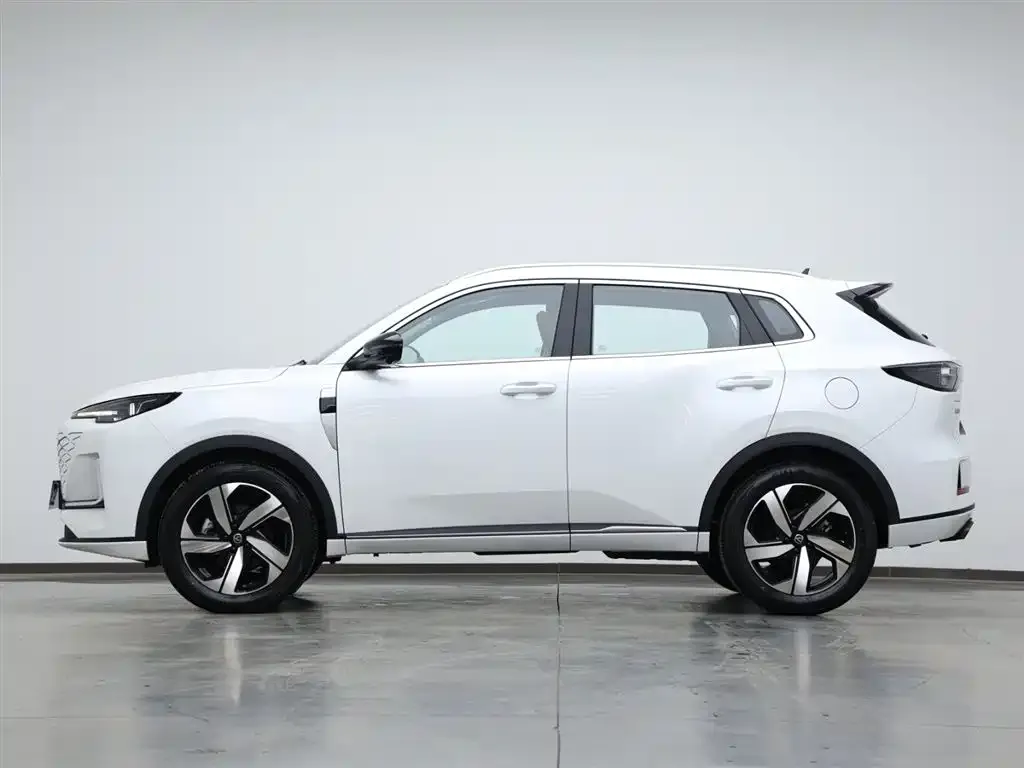 Changan CS55PLUS — фото 4