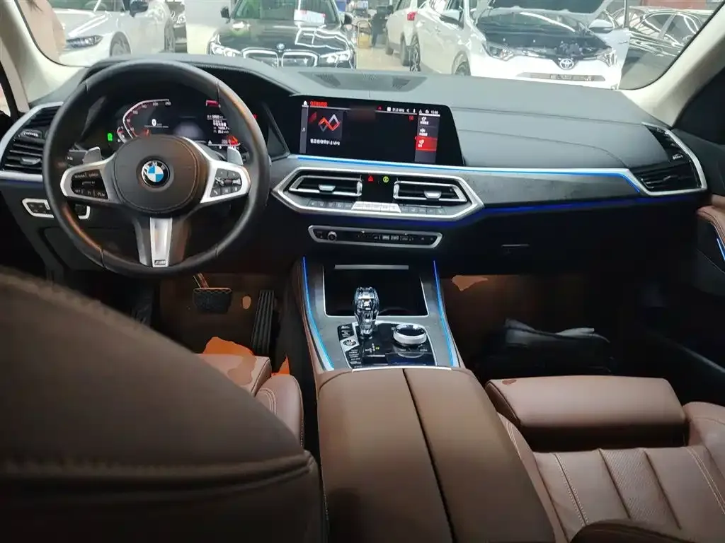 BMW X5 (Import) — фото 4