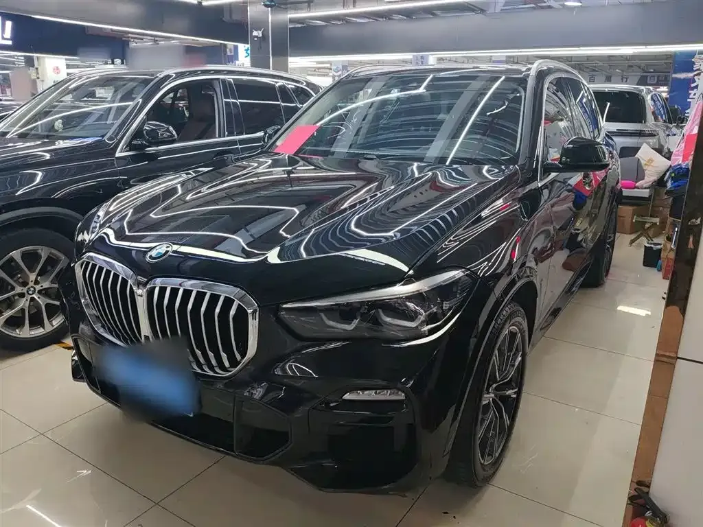 BMW X5 (Import) — фото 3