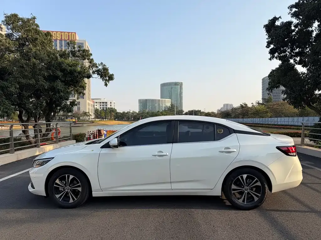 Nissan Sylphy — фото 8