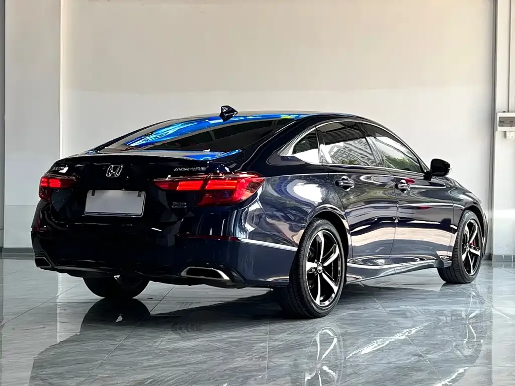 Honda Inspire — фото 5