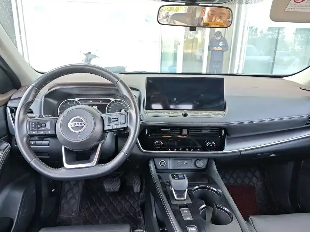 Nissan X-Trail — фото 2