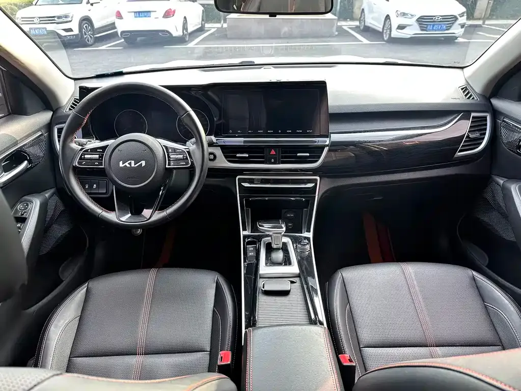 Kia KX3 — фото 7