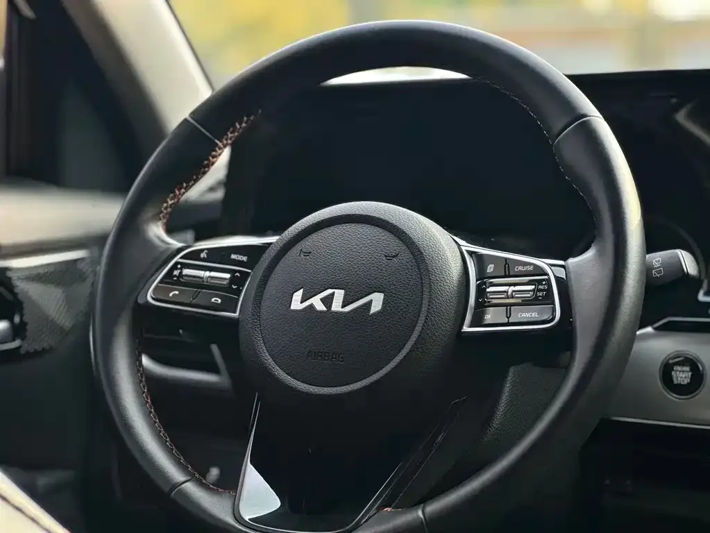 Kia KX3 — фото 3