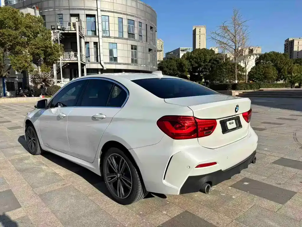 BMW 1 Series — фото 8