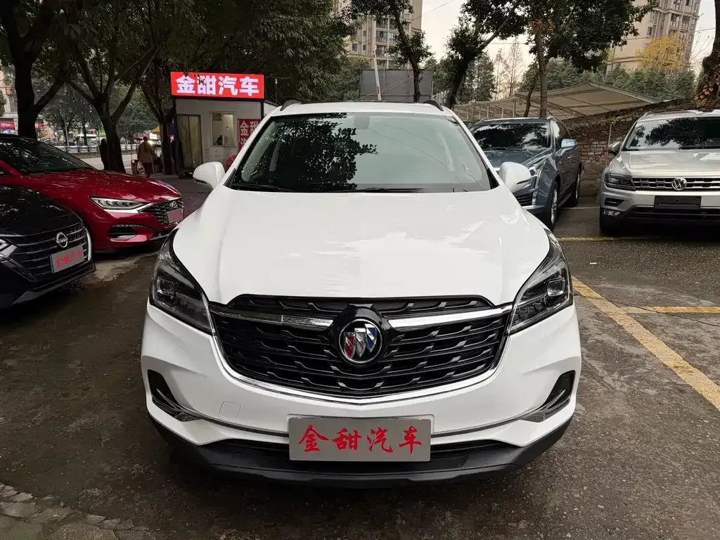 Buick Envision Plus — фото 6
