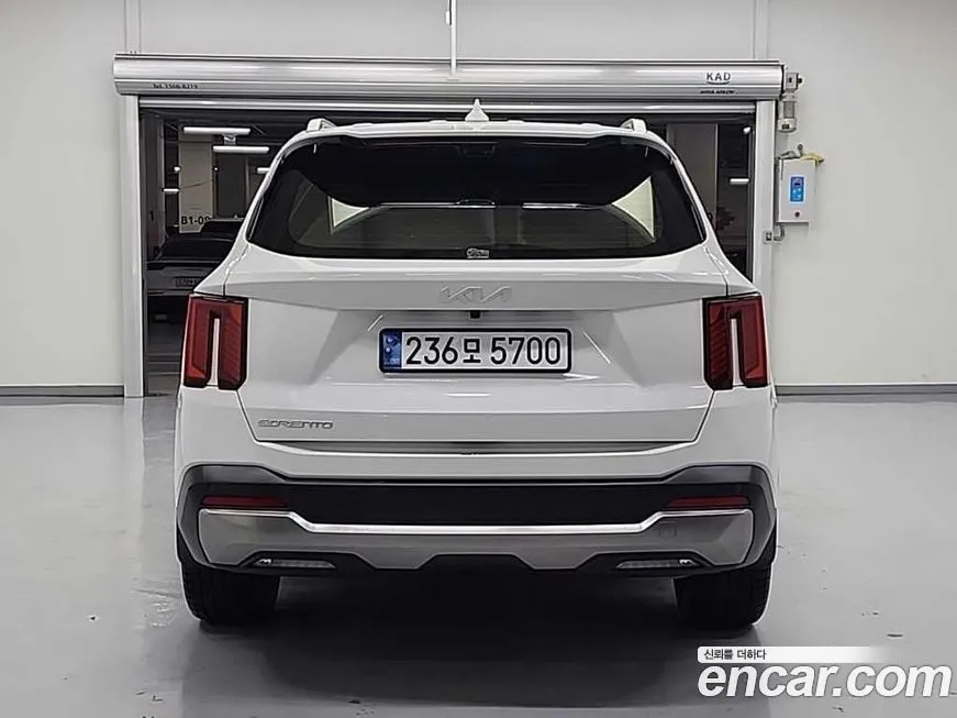 Kia Sorento — фото 4