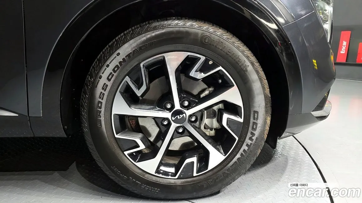 Kia Sportage — фото 10