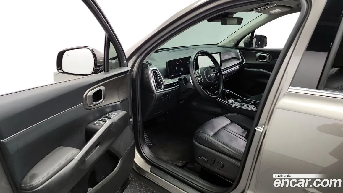 Kia Sorento — фото 5