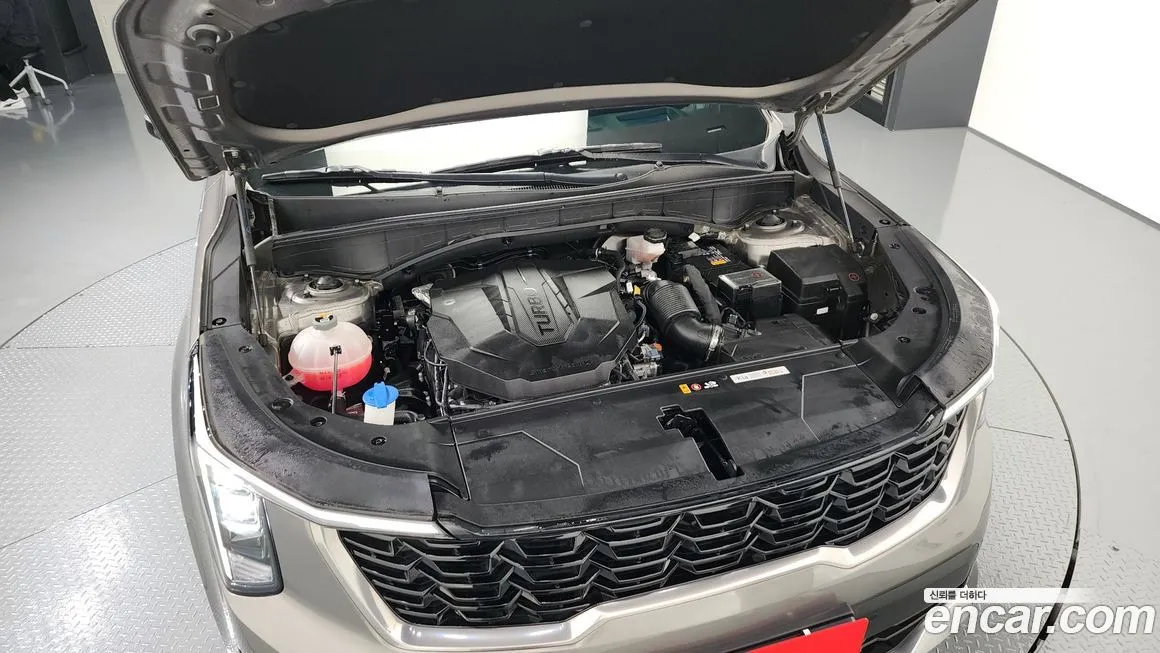 Kia Sorento — фото 9