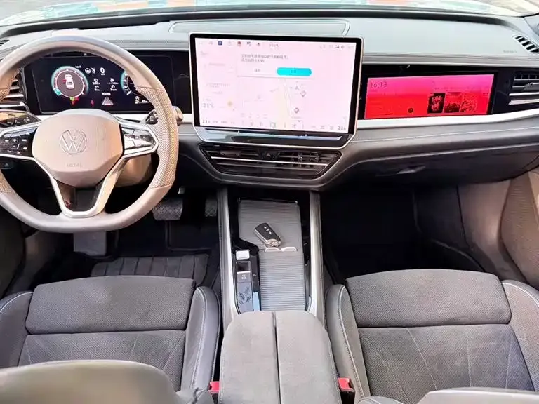 Volkswagen Passat — фото 6