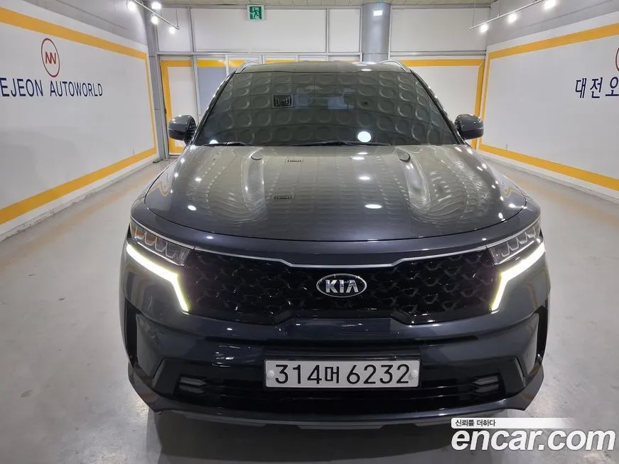 Kia Sorento — фото 1