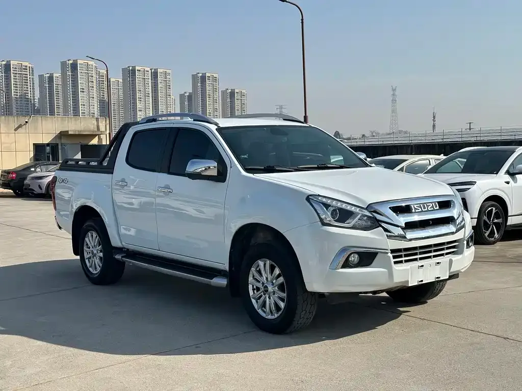 Isuzu D-MAX — фото 3