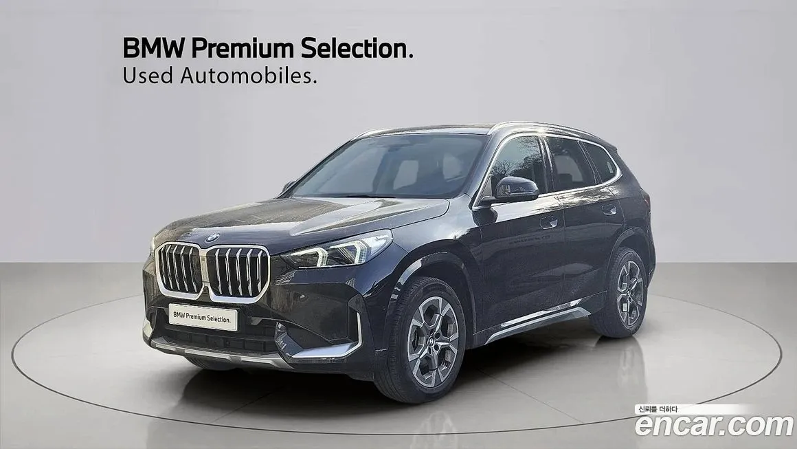 BMW X1 — фото 1
