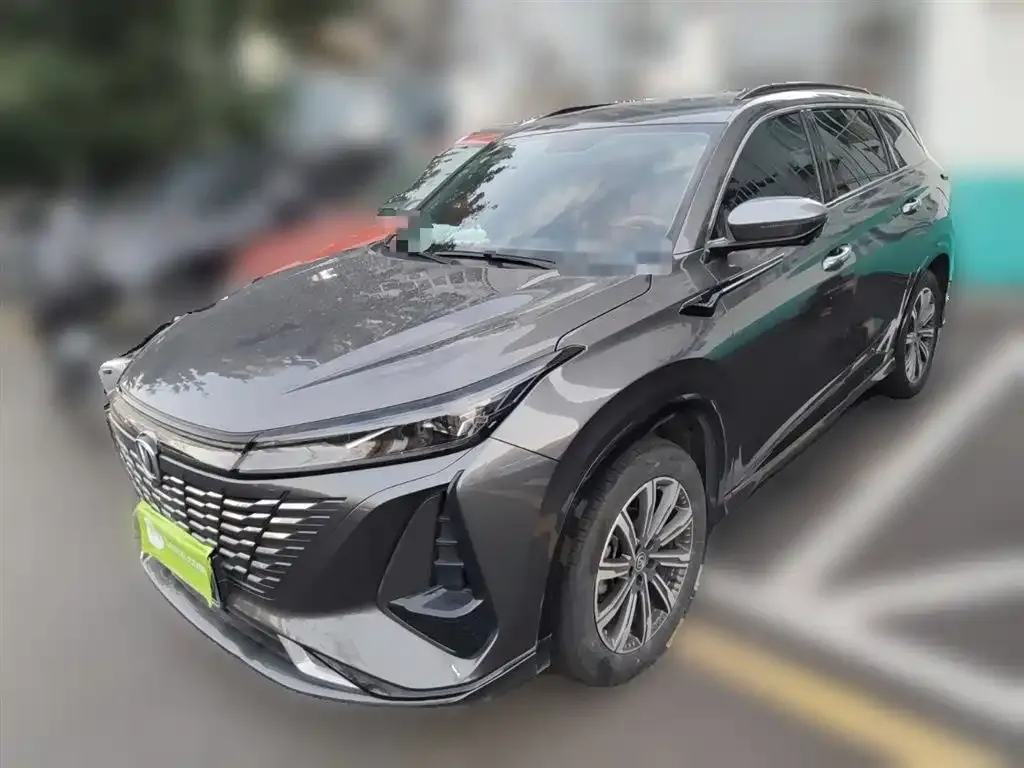 Changan CS75PLUS — фото 1