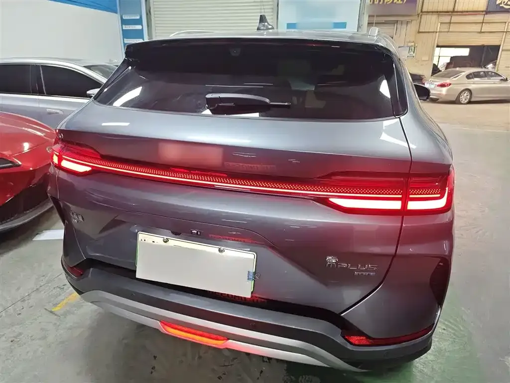 BYD PLUS New Energy — фото 6