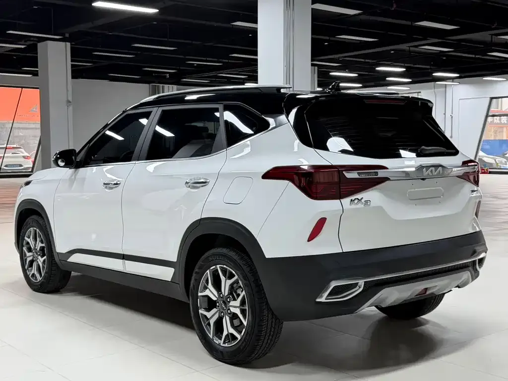 Kia KX3 — фото 9