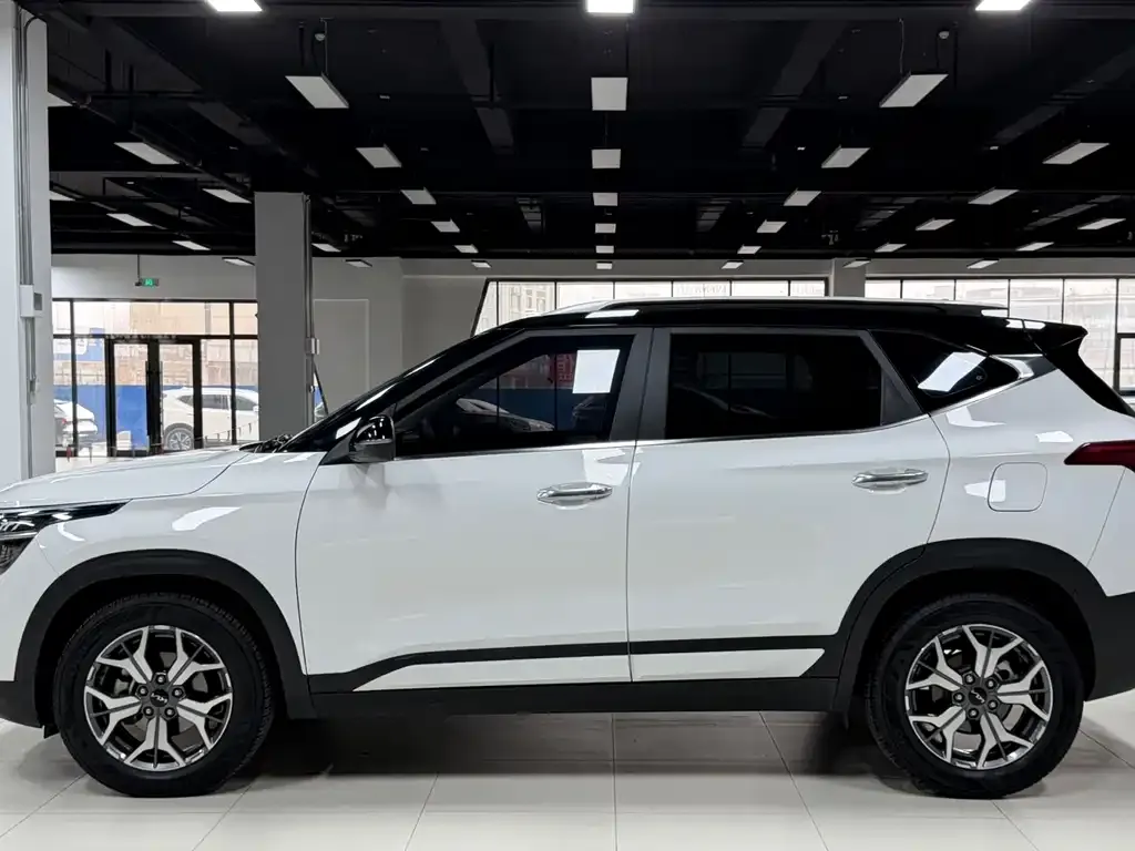 Kia KX3 — фото 7
