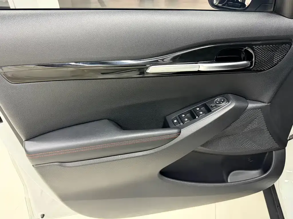 Kia KX3 — фото 10