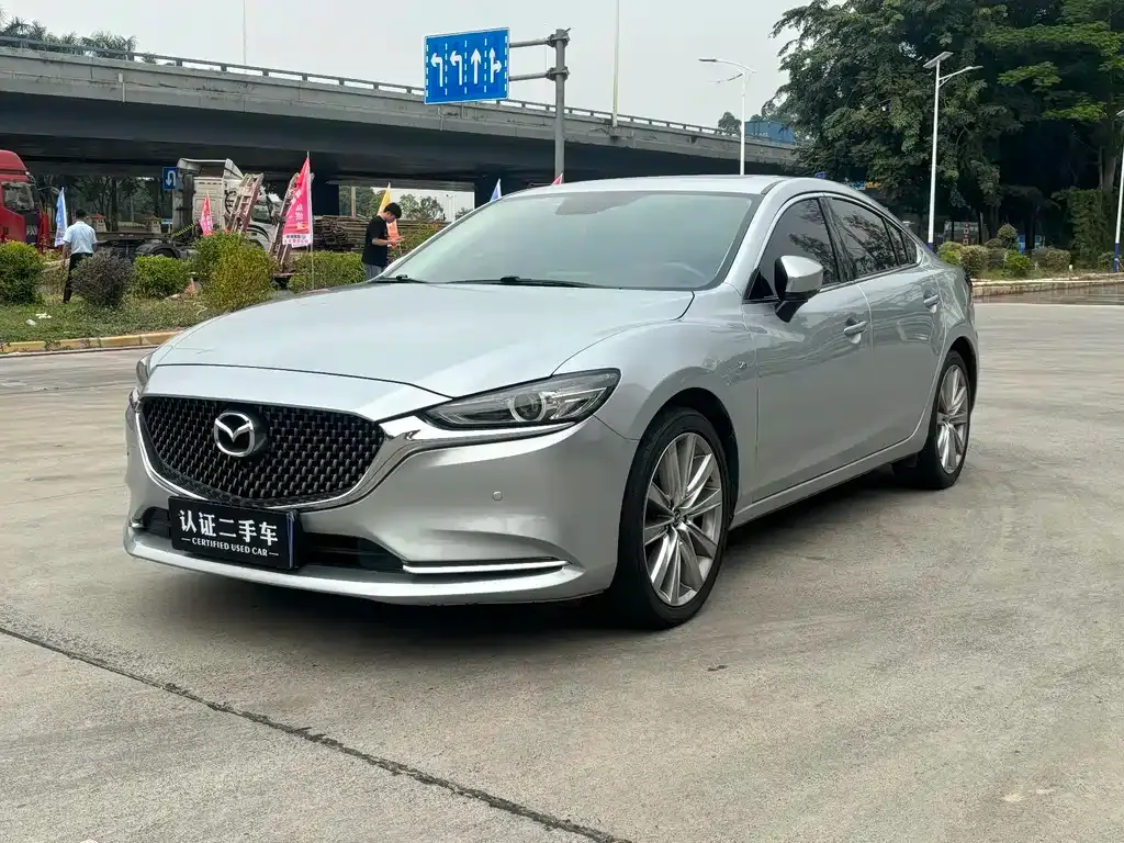 Mazda Atenza — фото 1