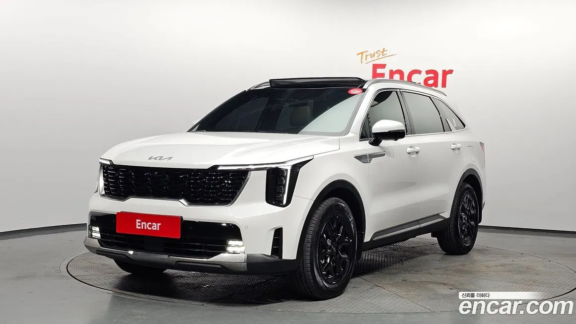 Kia Sorento — фото 1