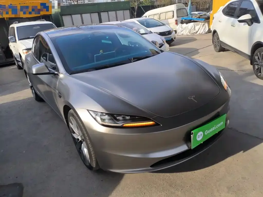 Tesla Model 3 — фото 8