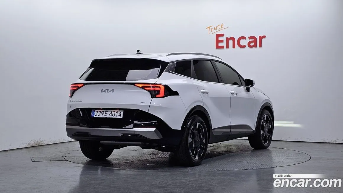 Kia Sportage — фото 2