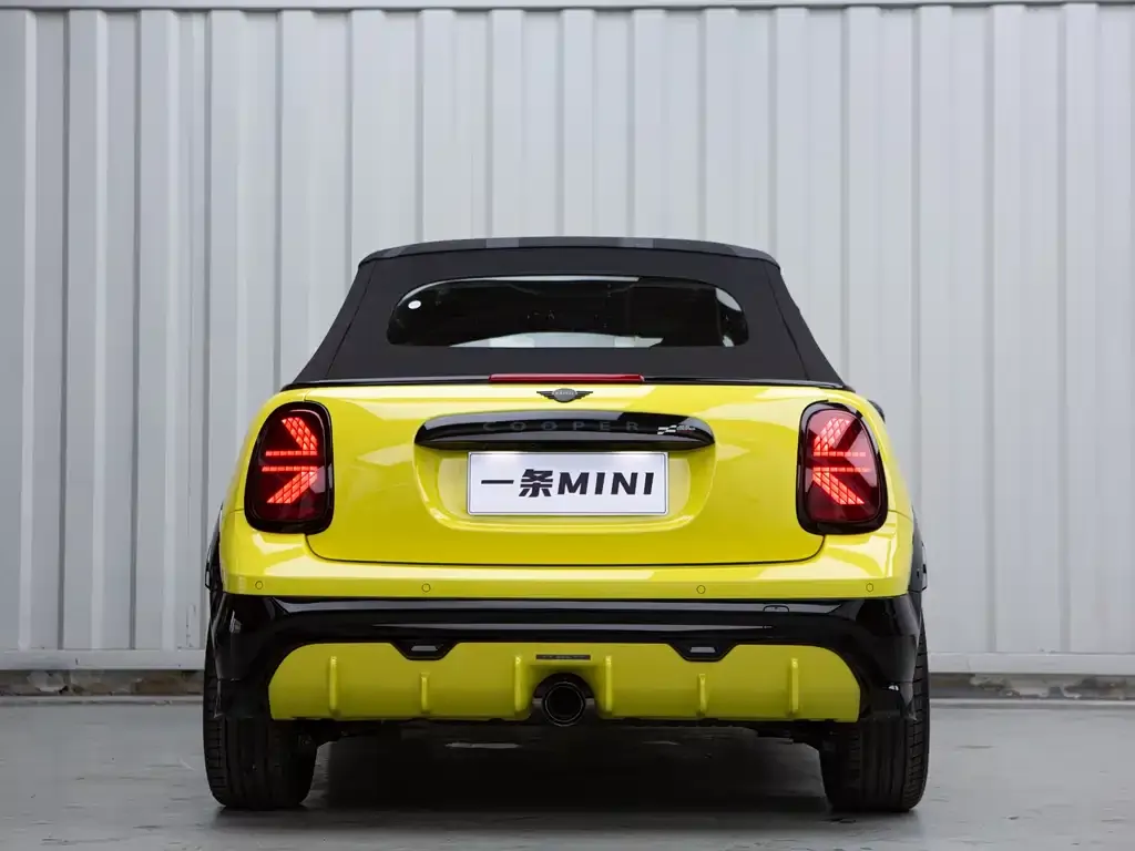 MINI JCW (John Cooper Works) — фото 3