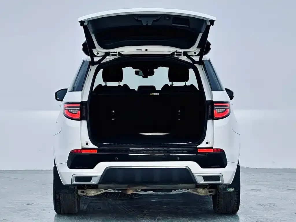 Land Rover Discovery Sport Hybrid — фото 3