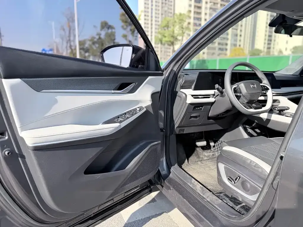 Changan CS75PLUS — фото 8