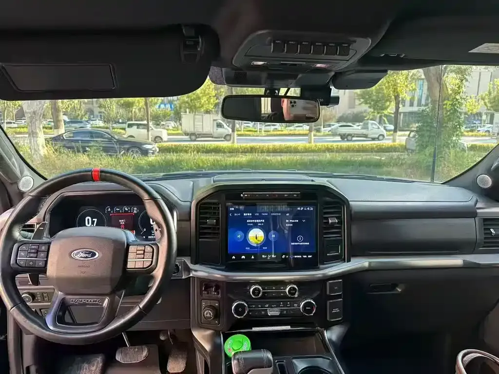 Ford F-150 Raptor — фото 10
