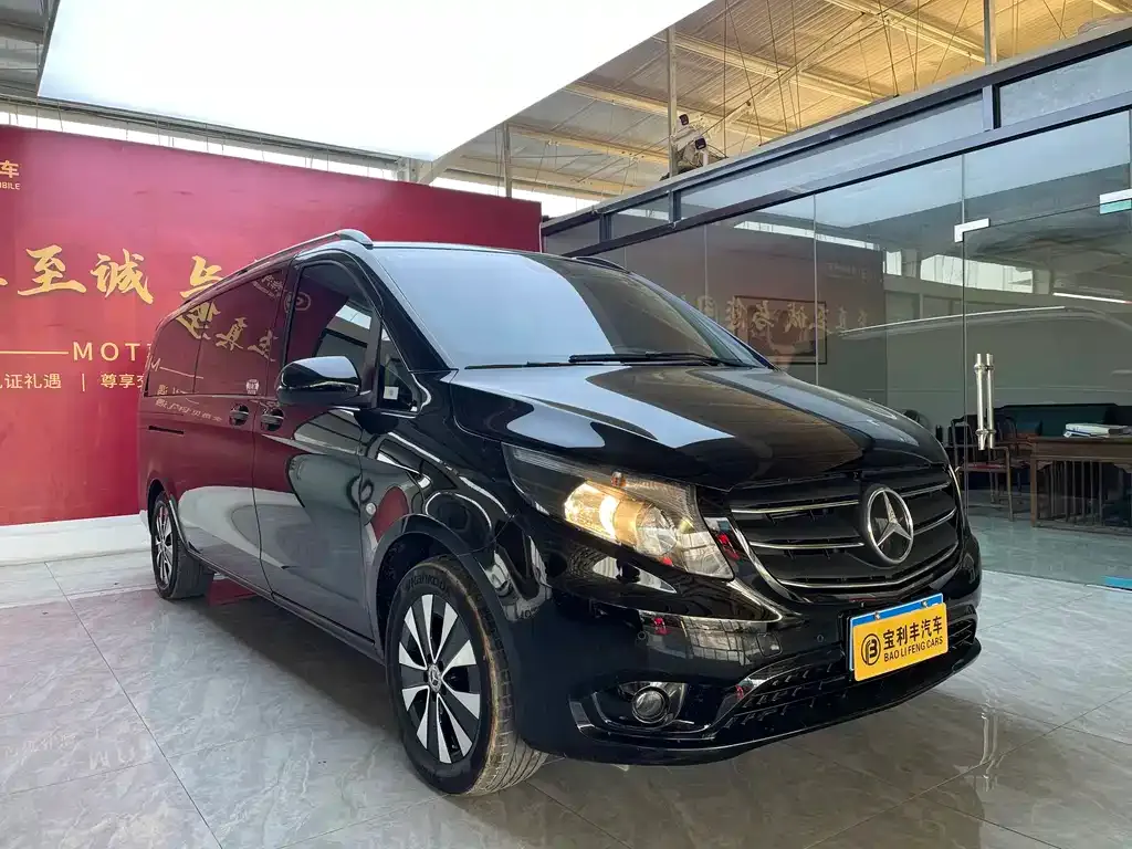 Mercedes-Benz Vito — фото 10